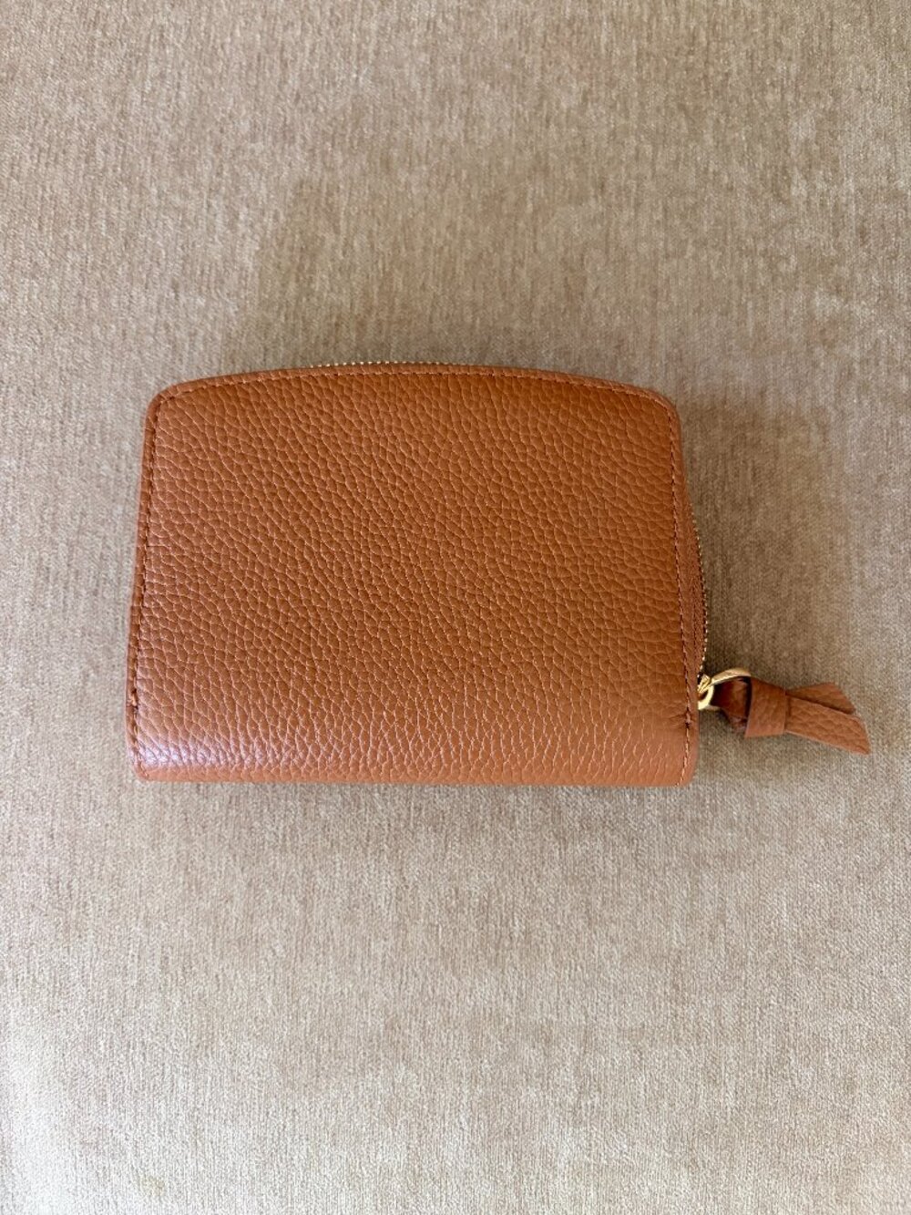 Quince Italian Pebbled Leather Compact Wallet Cognac NWOT